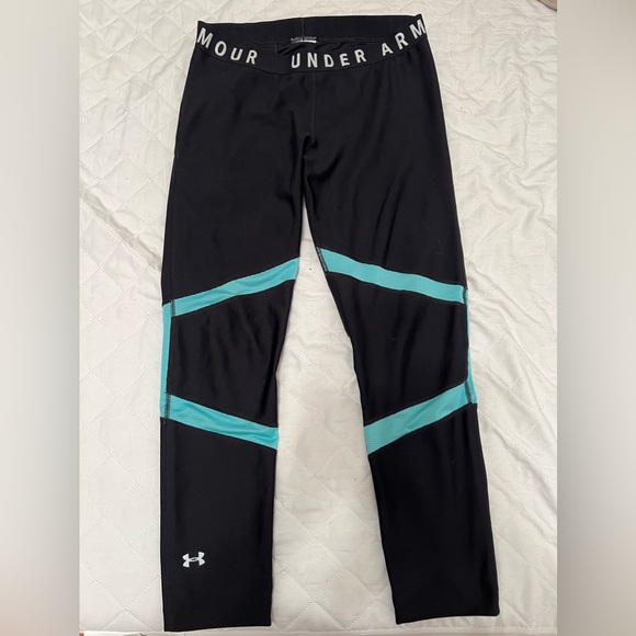 Under Armour - Picture 2 of 3